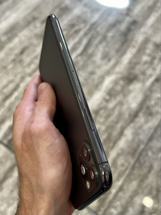 Carcasa originala iPhone 11 Pro Max dezmembrari piese reparatii
