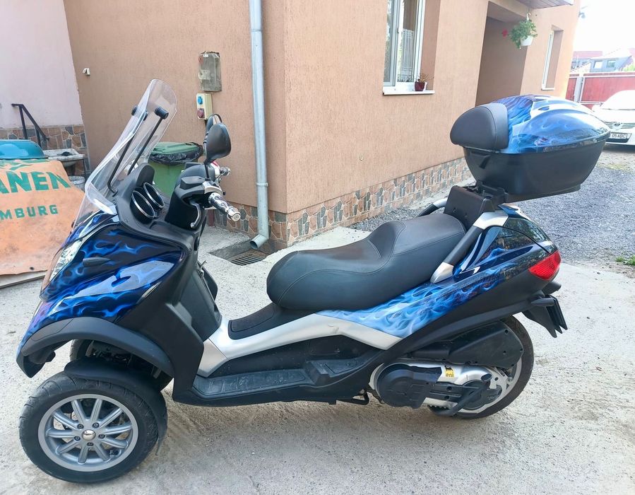 Piaggio MP3 400 LT