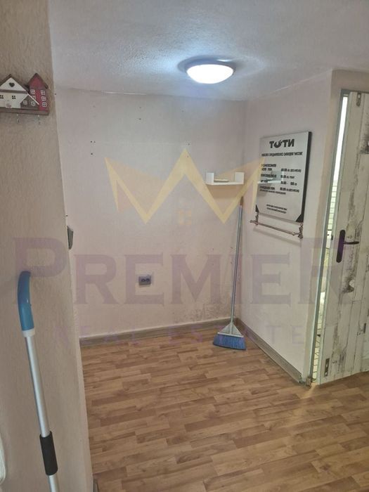 Дава се под наем Магазин в Варна, Спортна зала - 12 кв.м за 163.2 € - Снимка #2