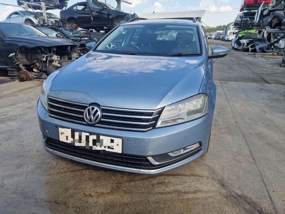 Dezmembram Volkswagen Passat B7 2011 2.0tdi CFF Automat