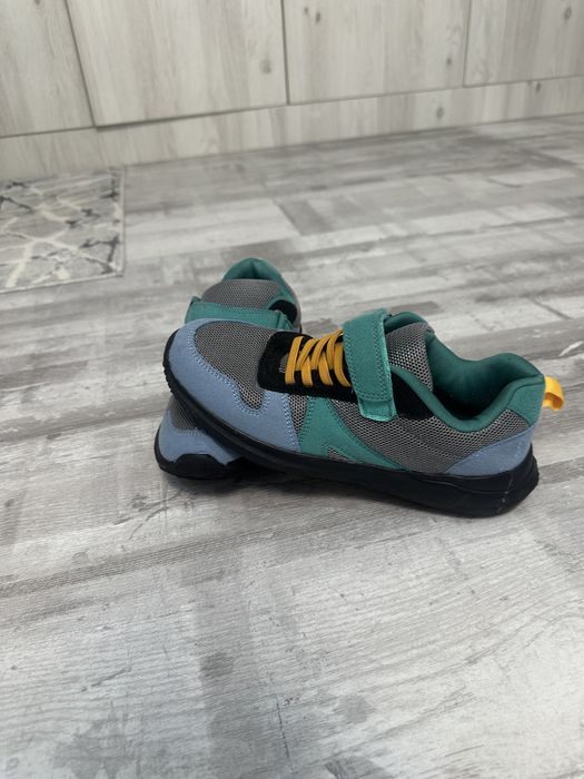 Adidasi pentru sport mas.37