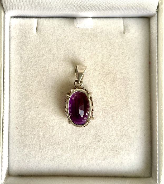 Pandantiv din argint cu ametist