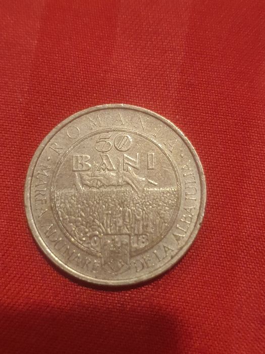 Vând monezi romanesti vechi.