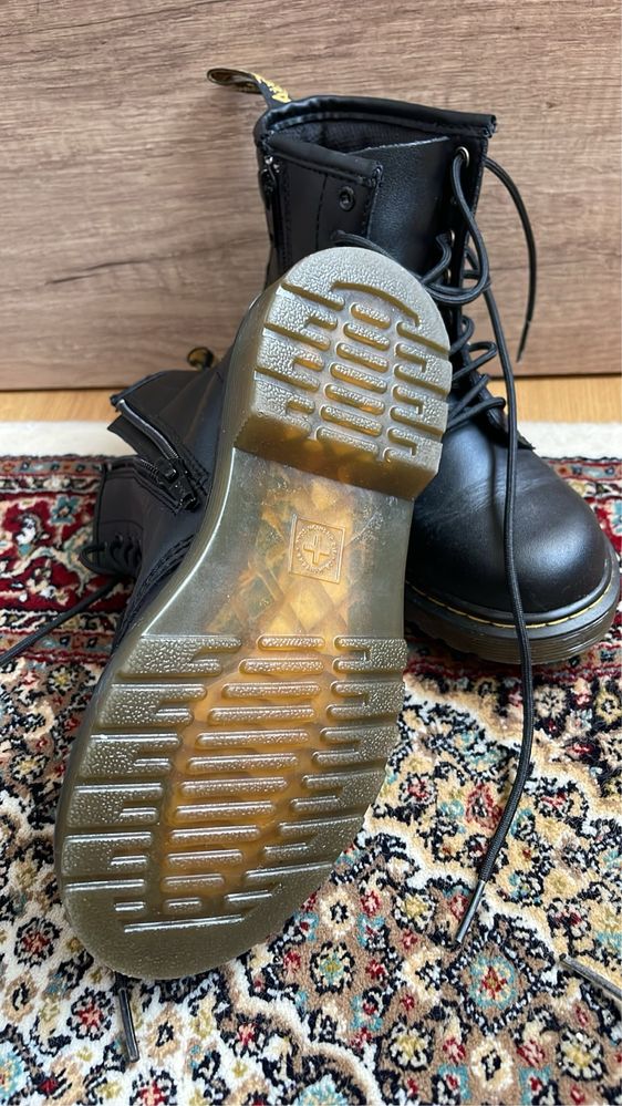 Ghete Dr Martens copii 31