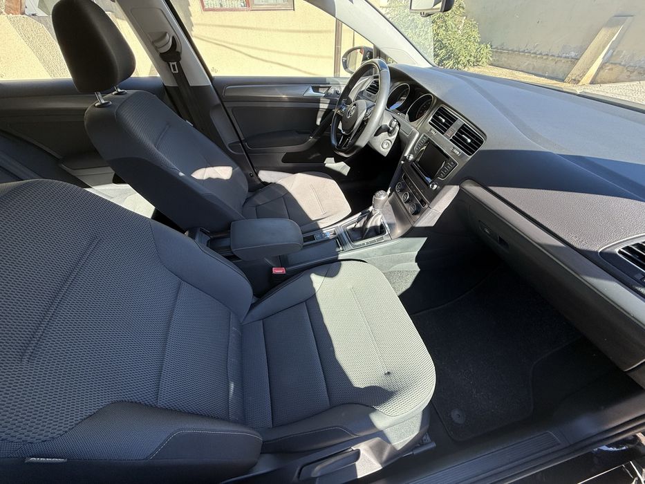 Vand VW Golf7 1,6 tdi 110cp , euro 5, 2014, 6+1 viteze , navigatie