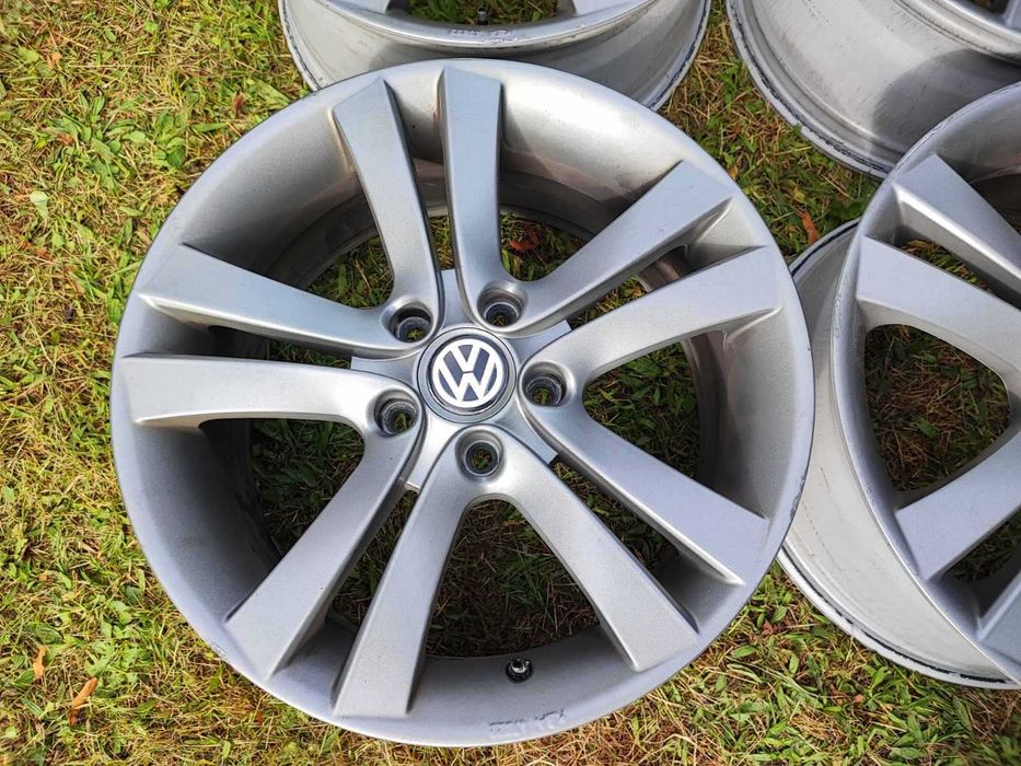 VW/Фолксваген - 17 цола 5x112 - 4 бр.  лети джанти