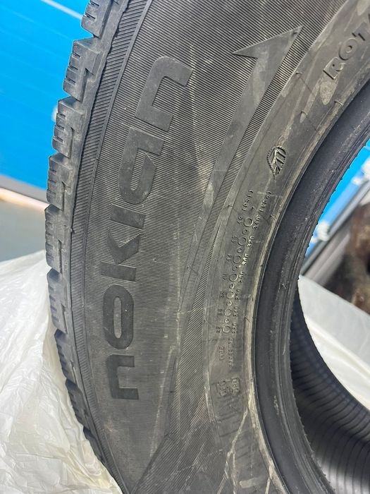 Продам шины зимние