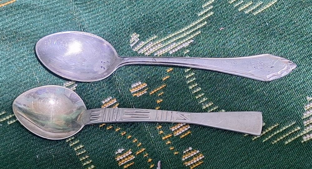 Столовые приборы