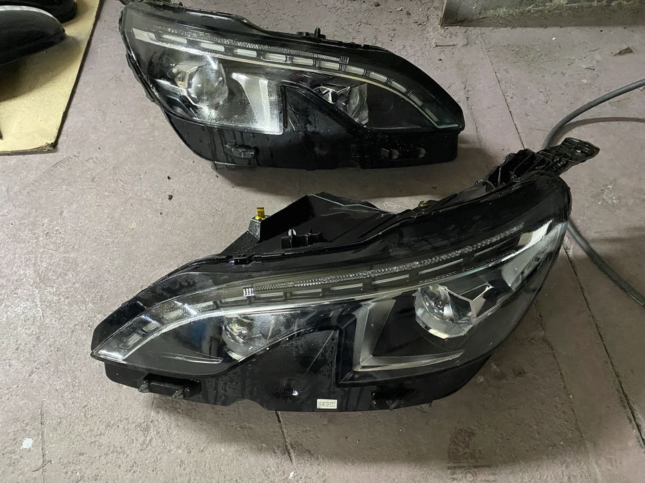 Лед фарове пежо 3008