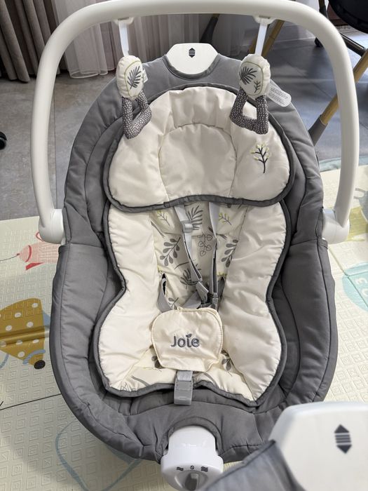 Два шезлонга Joie Sansa