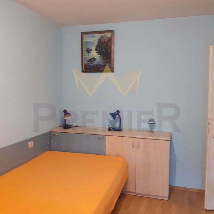 Дава се под наем Двустаен апартамент в Варна, Окръжна болница - 60 кв.м за 510 € - Снимка #2