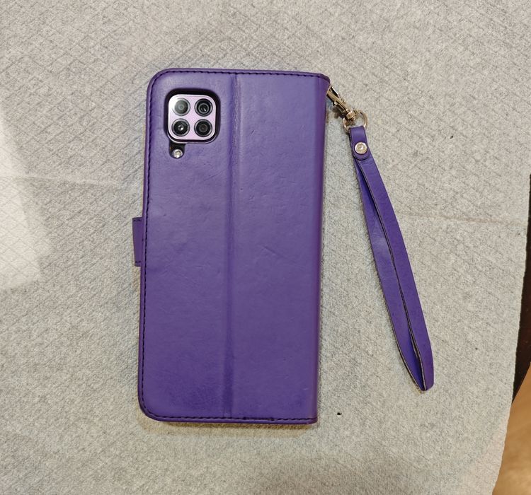 Смартфон Huawei P40 Lite