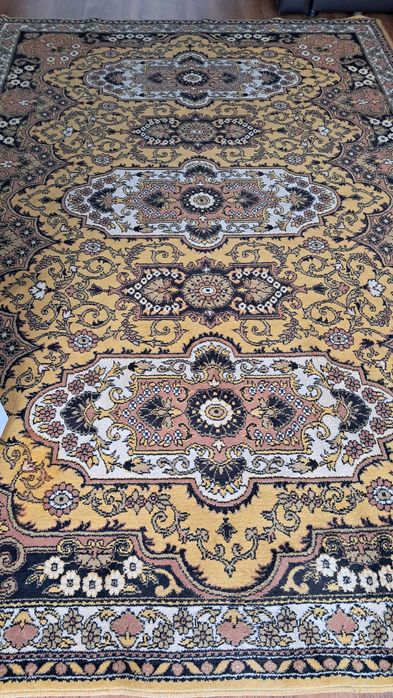 Covor gros calitativ 2/3.