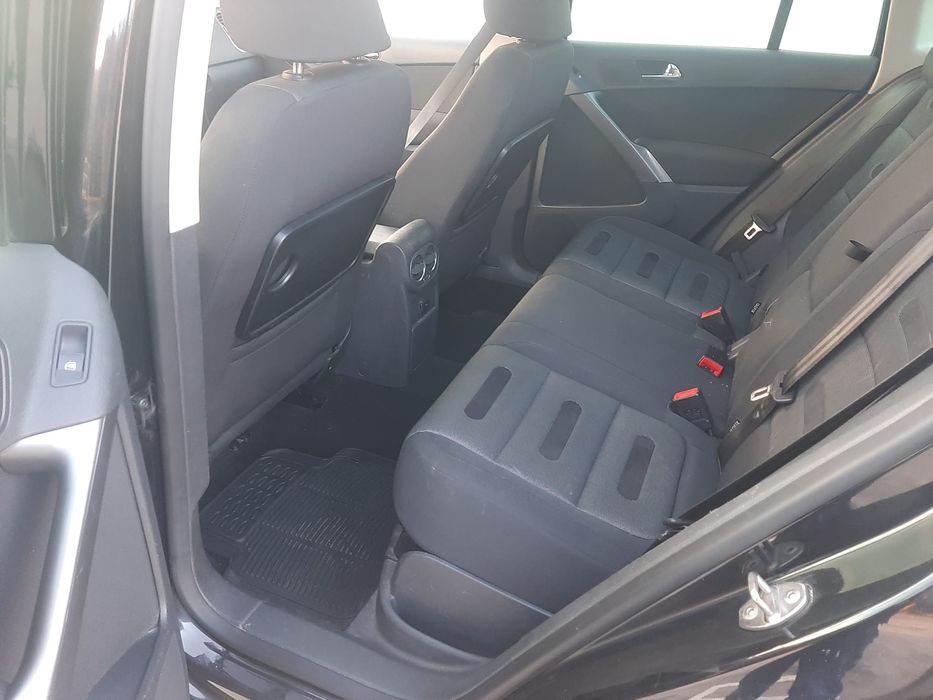 VW Tiguan 4x4 
2.0  TDI 4MOTION
An Fabricație: 2008 
Km: 240.0