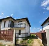 Casa cu proiect modern in Sanpetru - Calea Harmanului