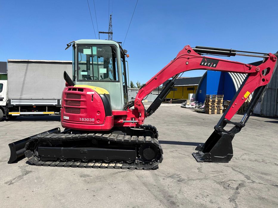 Миниэкскаватор Yanmar VIO40 функция крана, кабина, отопитель