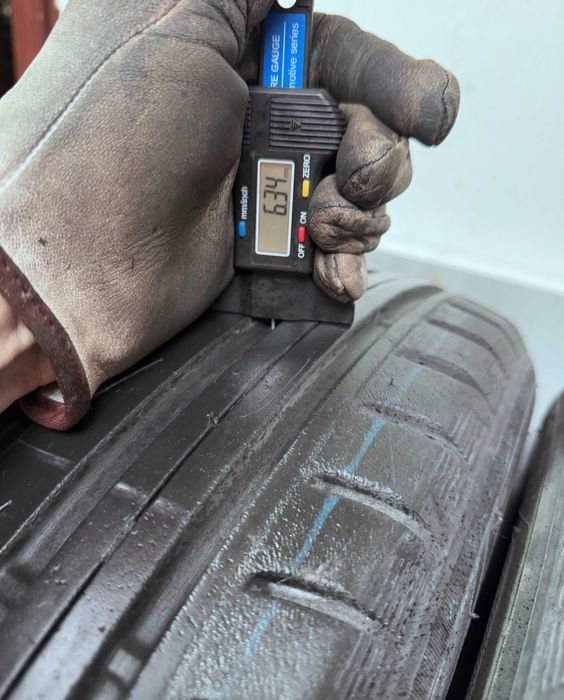 215/60R17 96H TOYO 6mm DOT19&16