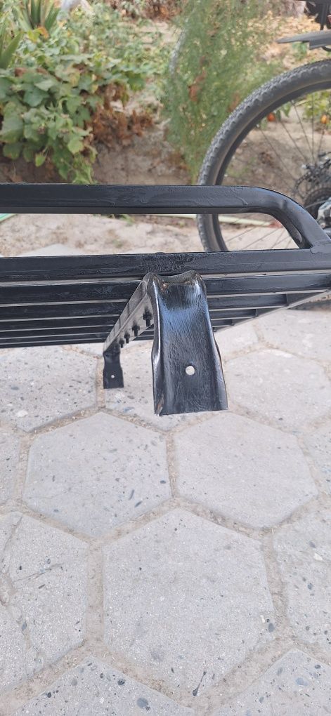 Продаётся багажник на крышу машины