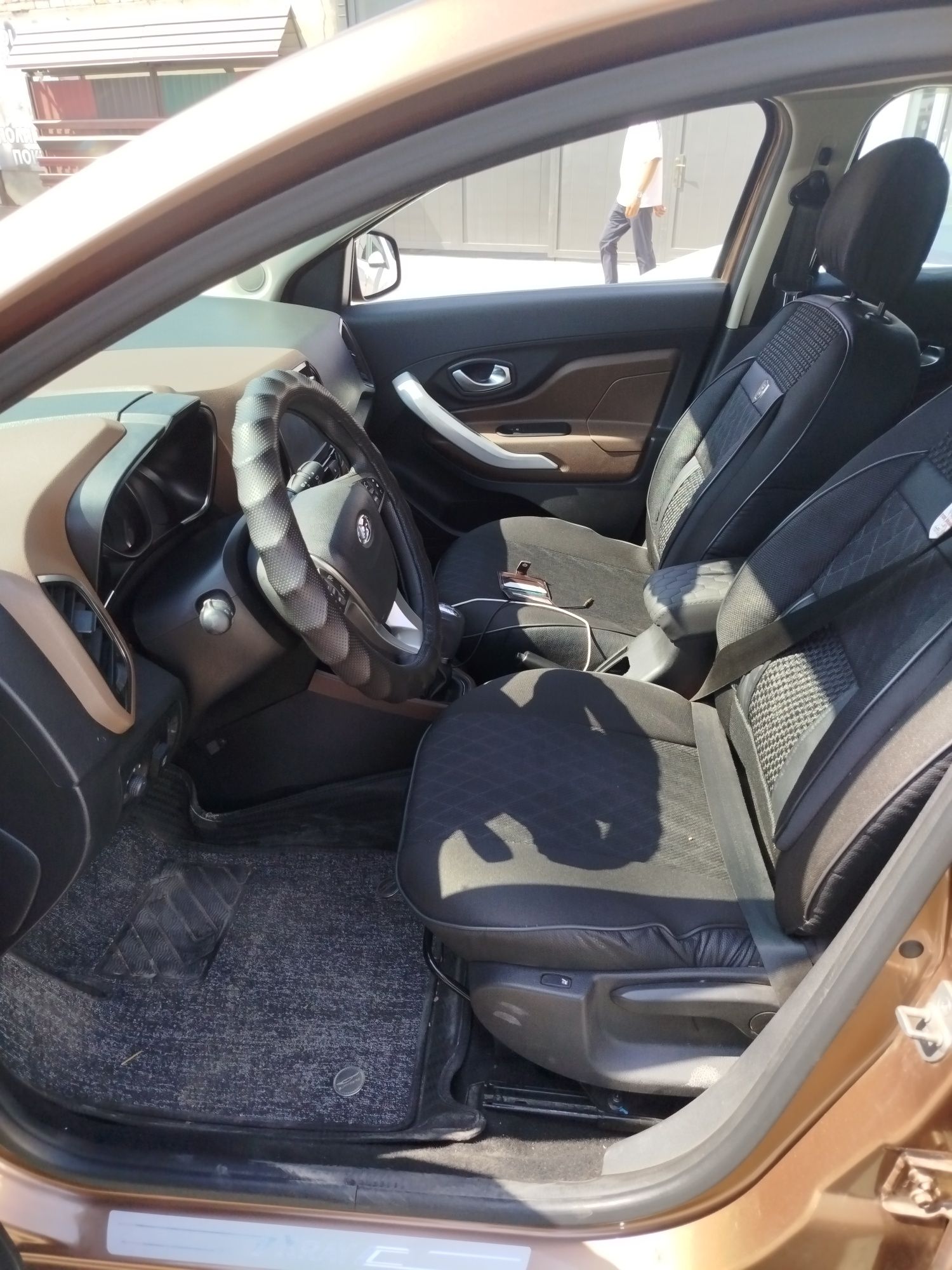 Lada X ray kros 2018 1.6