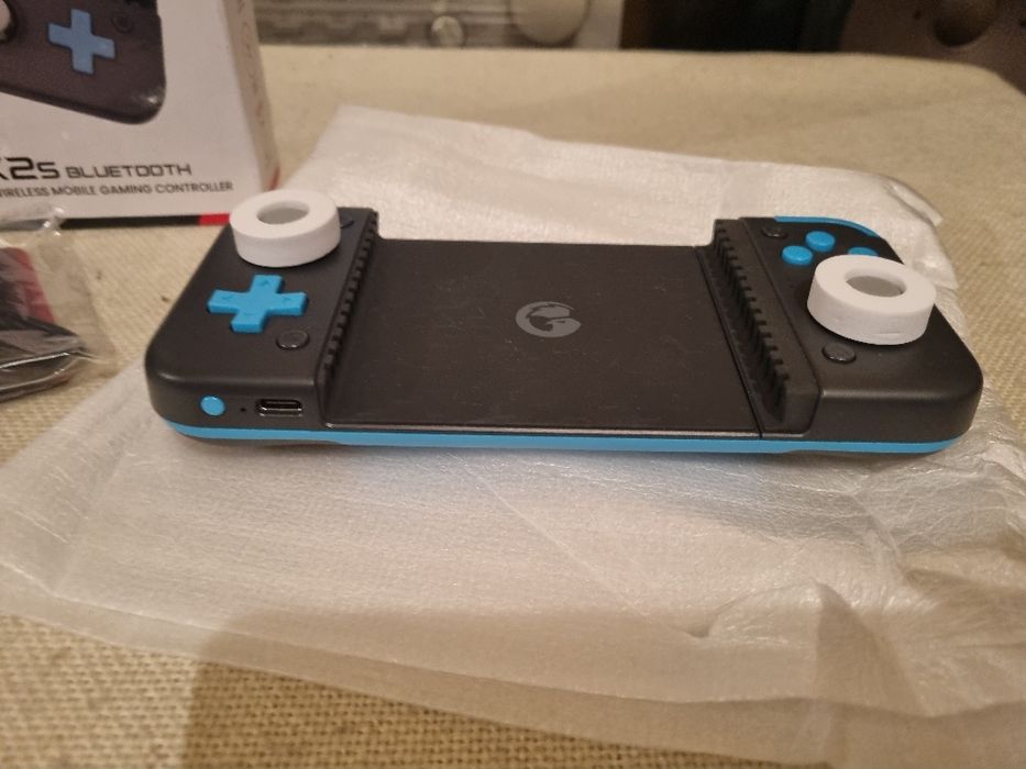 Gamesir X2 s. Bluetooth Wireless Mobile Gaming Controller. Nou.