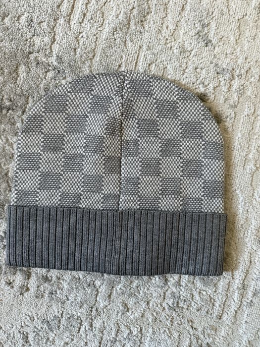 Louis Vuitton Caciula