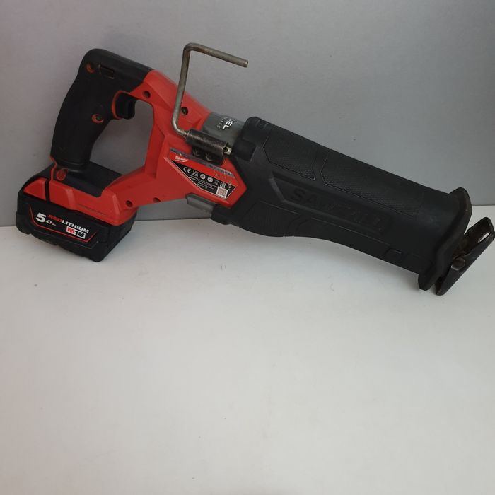 Milwaukee M18 FSZ Fierăstrău sabie Brushless 5.0AH Li-Ion