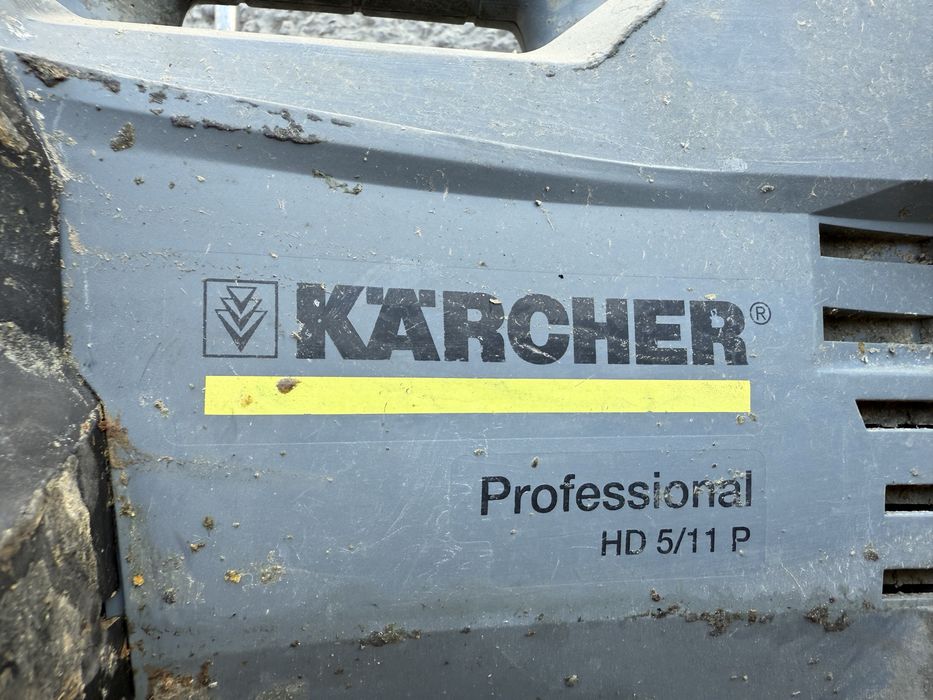 * Karcher HD 5/11 P мойка высокого давления в среднем состоянии не дор