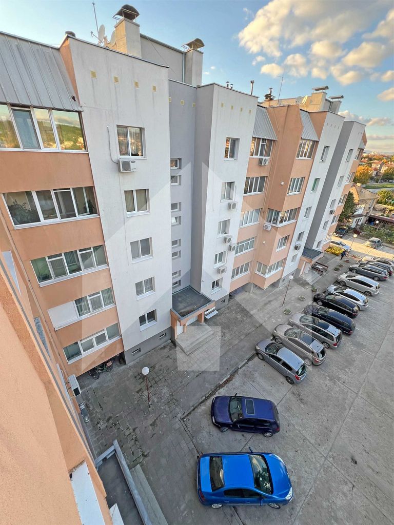 Продава се Четиристаен апартамент в Нови пазар - 113 кв.м за 451 €/кв.м - Снимка #22