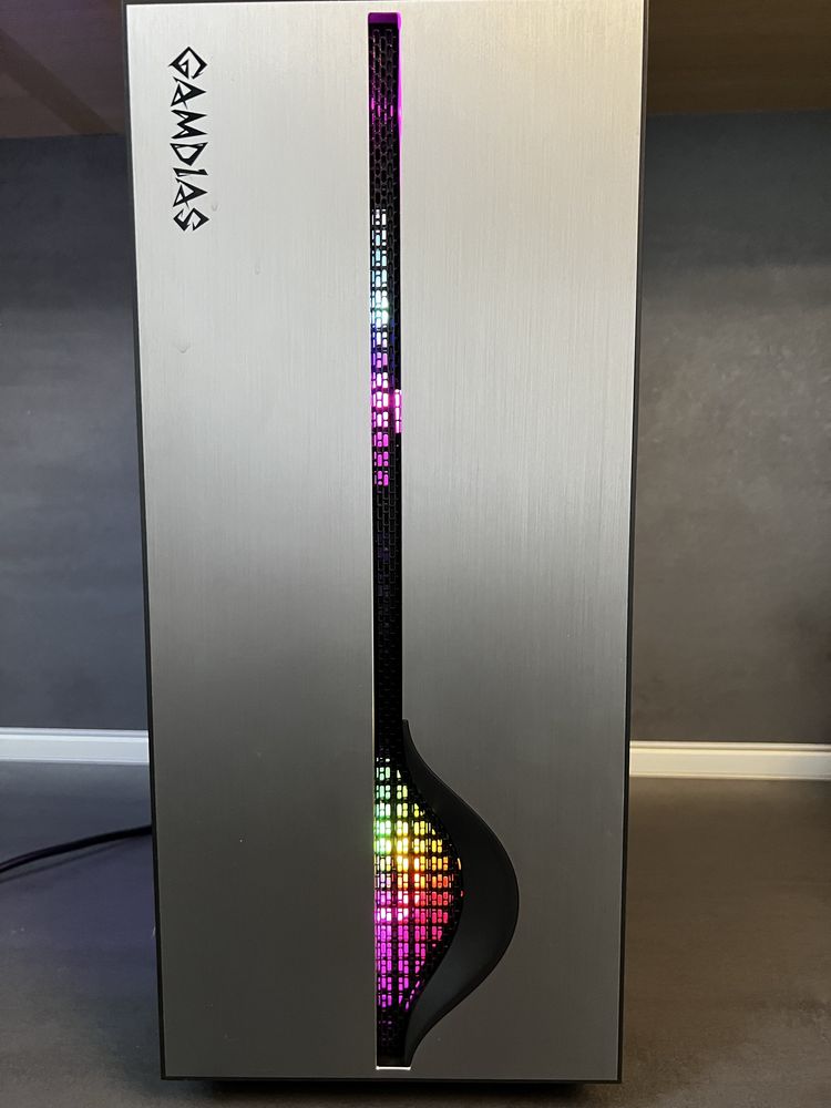 Геймърски компютър Core I7 RTX 2060 – Готов за 1440p гейминг
