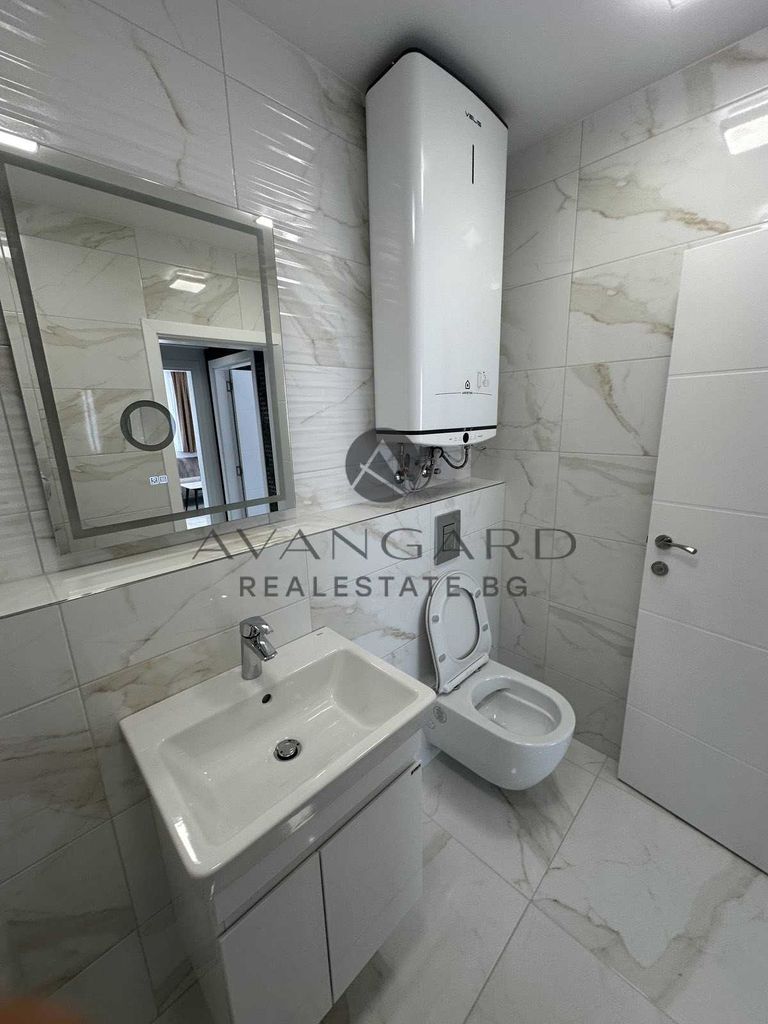 Продава се Двустаен апартамент в Пловдив, Кючук Париж - 72 кв.м за 1917 €/кв.м - Снимка #10