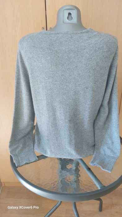 Пуловер C&А. 100%кашмир. размер L.