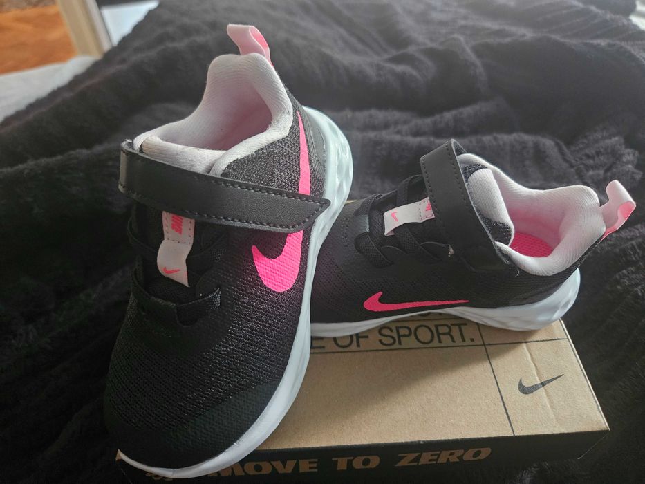 Нови маратонки nike 23,5/13см