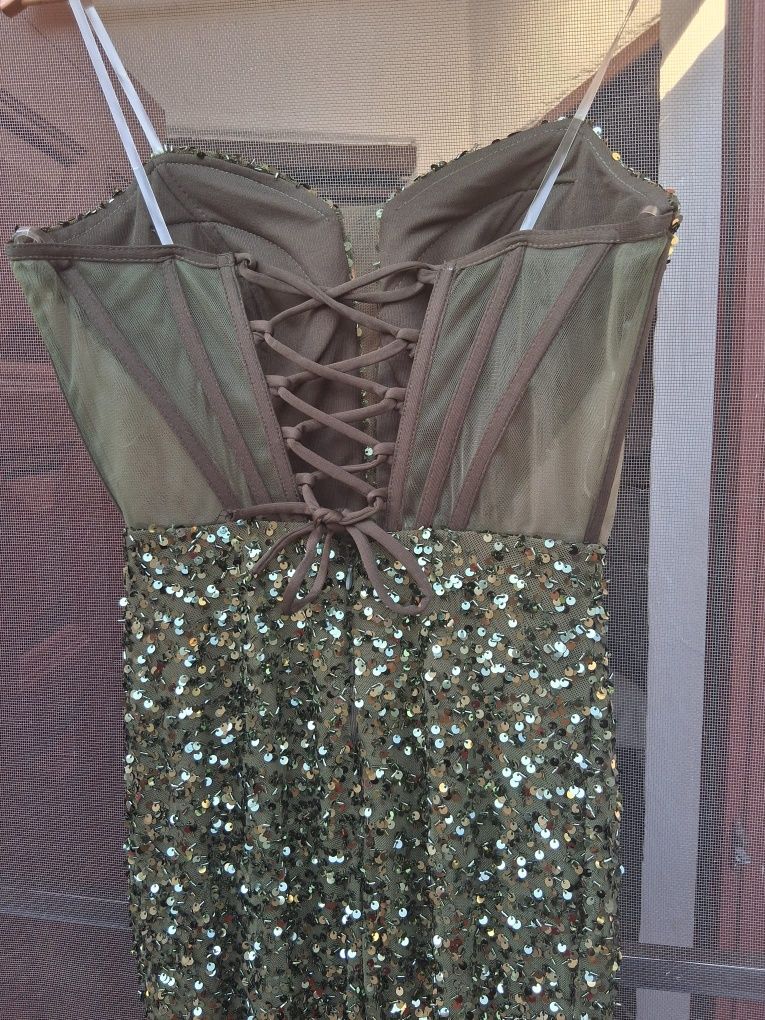 Rochie de seara cu paiete