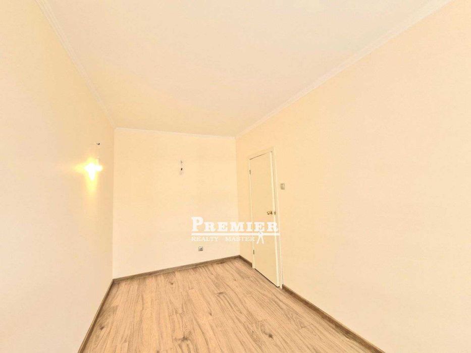 Продава се Тристаен апартамент в к.к. Слънчев бряг - 84 кв.м за 1012 €/кв.м - Снимка #18