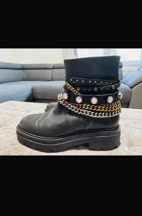 Ghete Kurt Geiger noi piele naturala