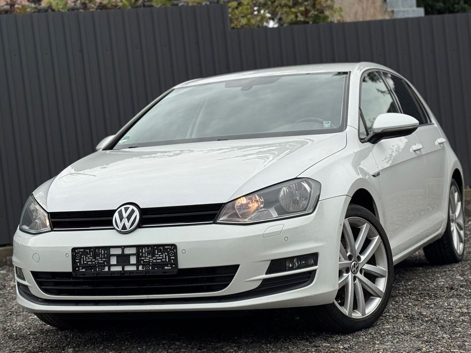 Volkswagen Golf 7•Benzina•Automat •Navigatie•CUP•DSG•Euro 5 •2014