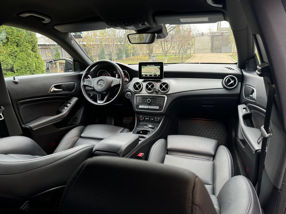 Mercedes cla220/2017/automat/piele/ Navigatie mare/impecabil