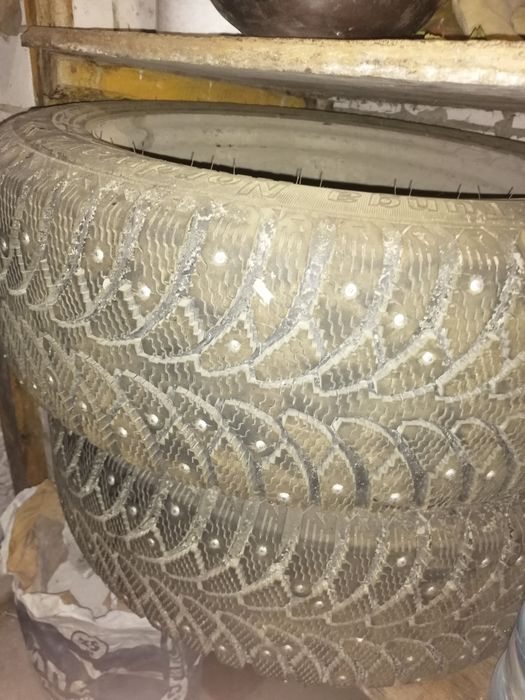 Зимние(шипованные) шины 205/65/16 Tunga nordway 2