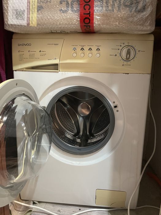 Продам стиральную машину Daewoo