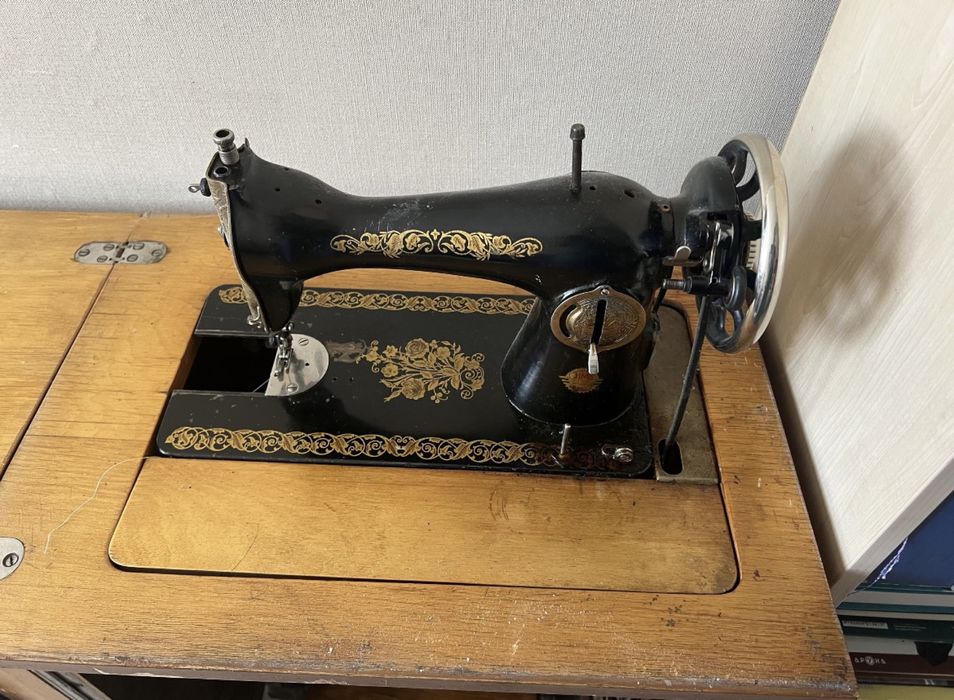 Советская швейная машинка