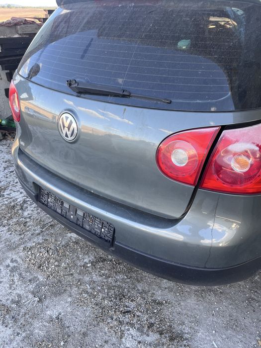 Vw golf 5 за части !