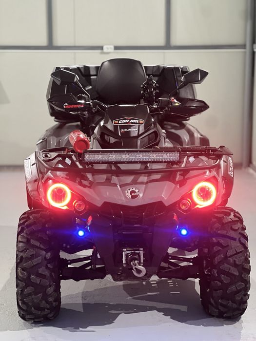 ATV Can Am Outlender 650
