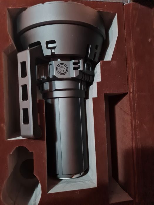 Lanternă imalent ms 32. 200.000 lumeni