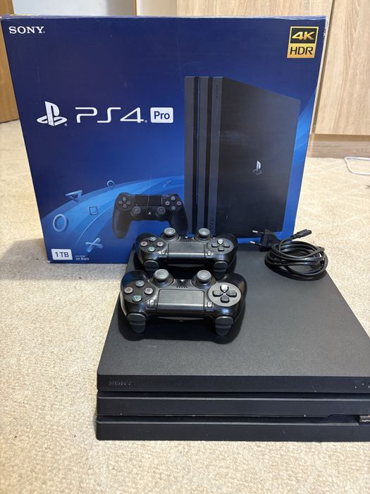 Ps4 Pro 1 tb+2 joystick-uri+ cateva jocuri