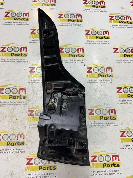 Stop lampa spate stanga pe aripa Range Rover Sport facelift 2019-2023