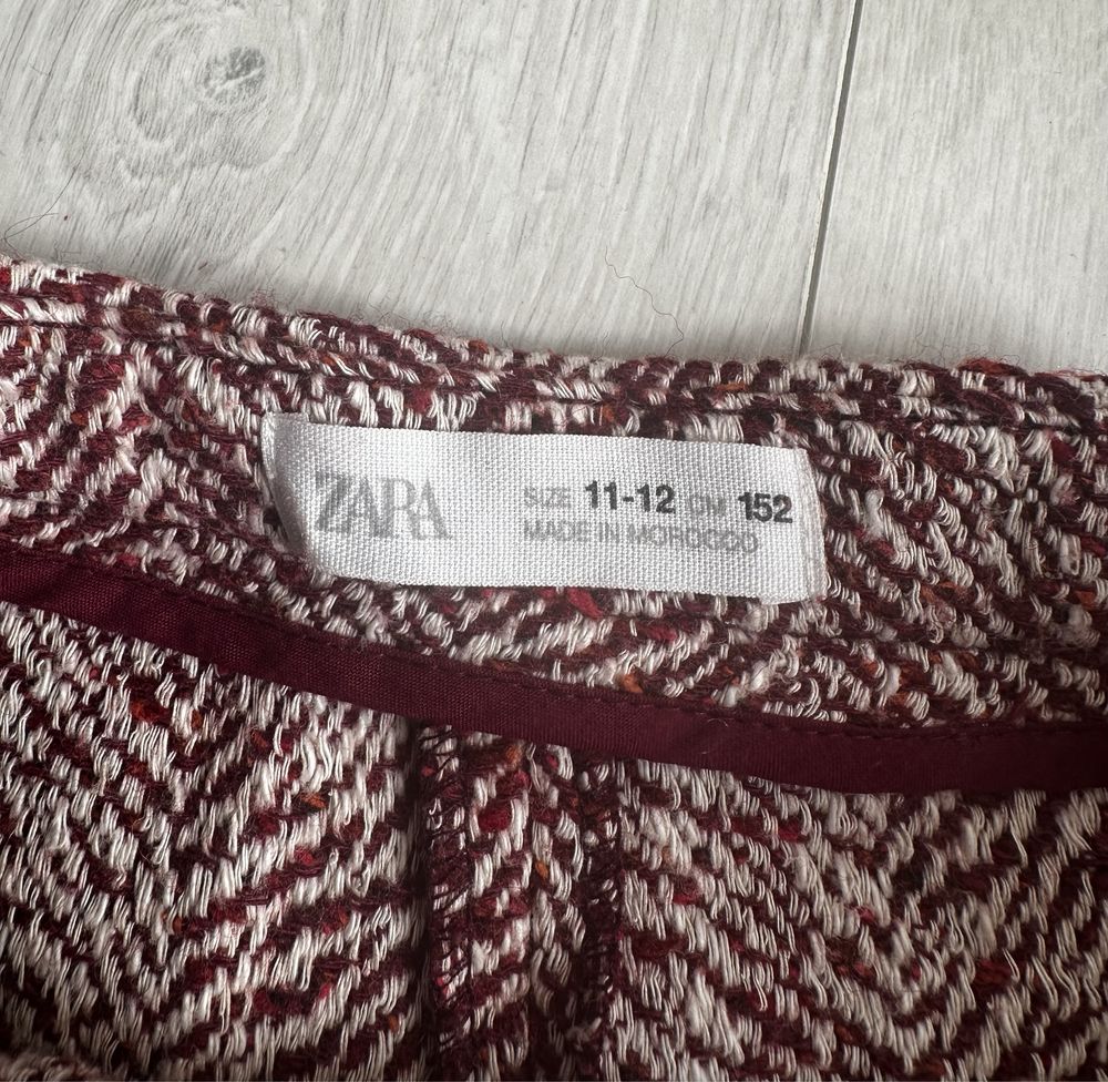 Compleu Zara 9-10 ani