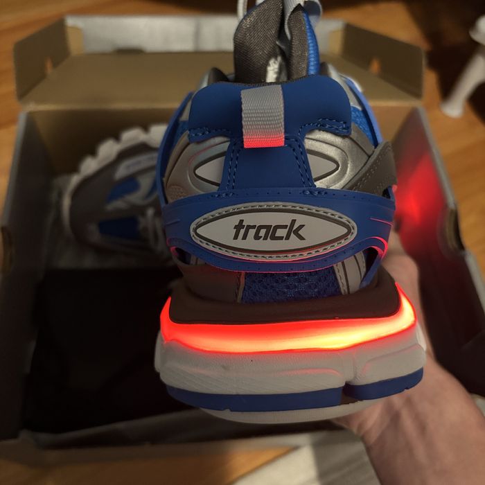 Balenciaga Track Led Blue&Grey Marimea 40 Noi cu Cutie