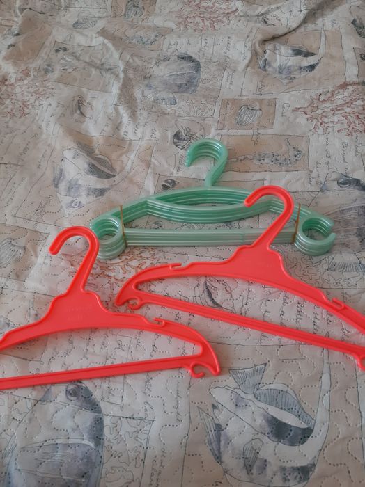 Плечики для детской одежды