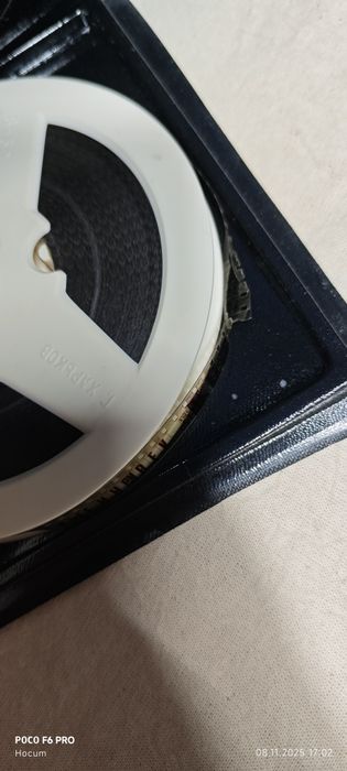 Фильм на ленте 8 мм. Новый .