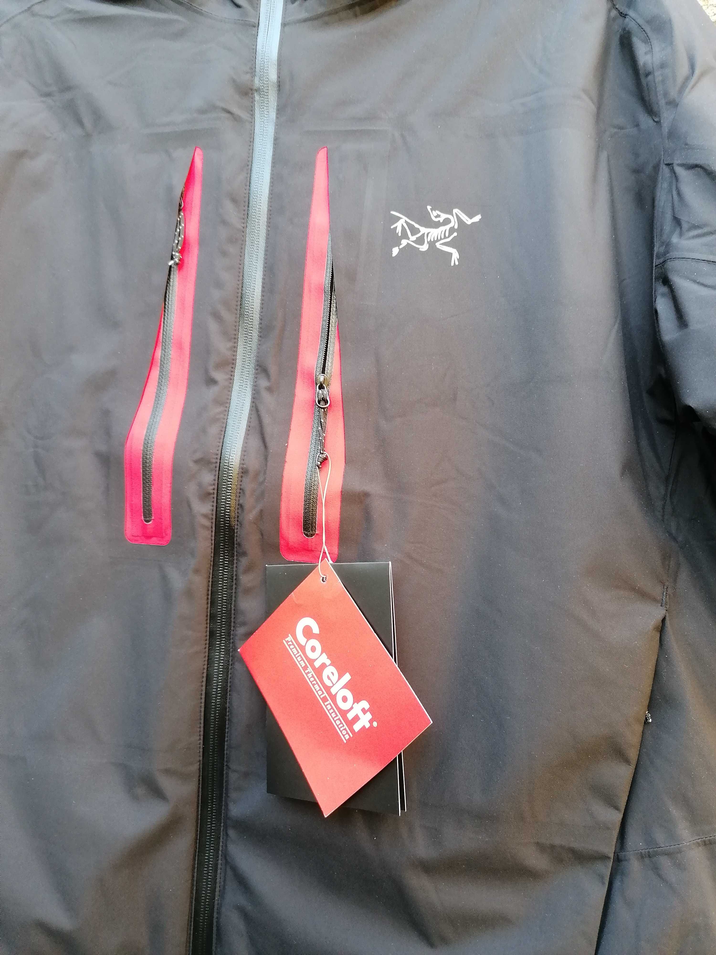 Продавам ново мъжко черно зимно (пролет - есен) яке Arc'teryx